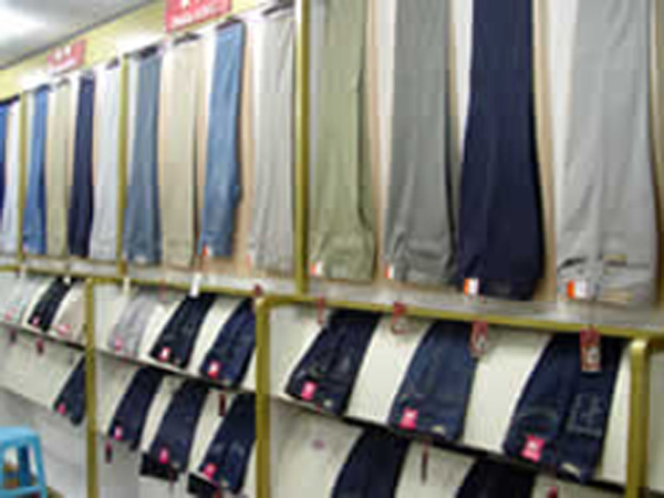 济南派狼服饰专卖店